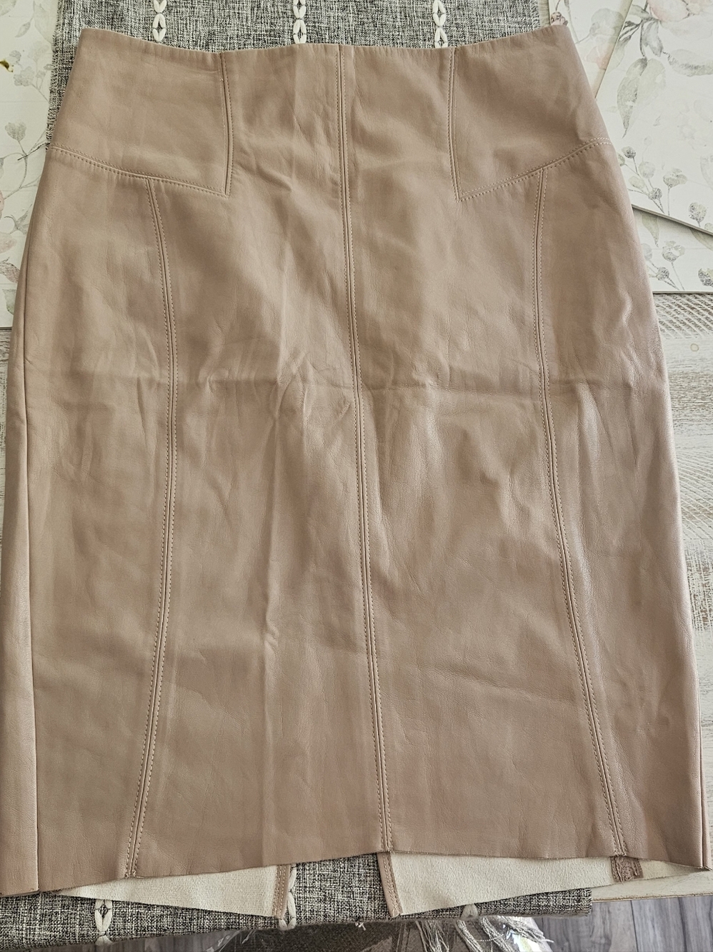 Express leather skirt size 8